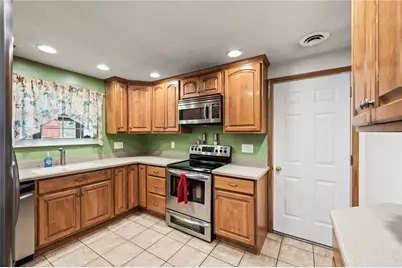 2718 Bahns Drive, Beavercreek, OH 45434 - Photo 16