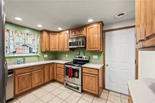 2718 Bahns Dr, Beavercreek, OH 45434 - Photo 16