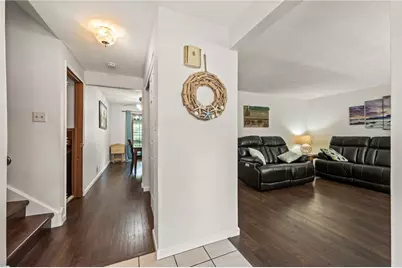 2718 Bahns Drive, Beavercreek, OH 45434 - Photo 6