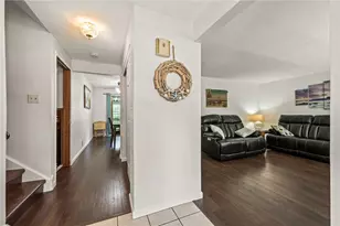 2718 Bahns Dr, Beavercreek, OH 45434 - Photo 6