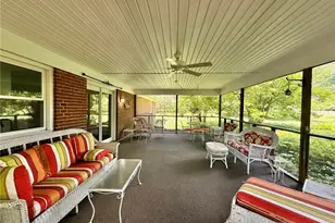 7600 Kings Run Rd, Washington Twp, OH 45459 - Photo 6