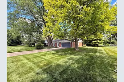 7600 Kings Run Road, Washington Twp, OH 45459 - Photo 2