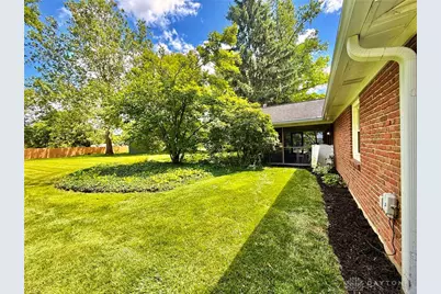 7600 Kings Run Road, Washington Twp, OH 45459 - Photo 12
