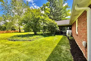 7600 Kings Run Rd, Washington Twp, OH 45459 - Photo 12