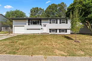 1015 Van Arden Dr, Vandalia, OH 45377 - Photo 1