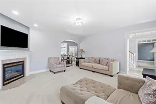 654 Beechwood Dr, Tipp City, OH 45371 - Photo 10