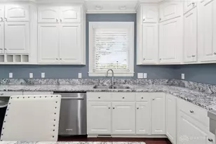 654 Beechwood Dr, Tipp City, OH 45371 - Photo 16