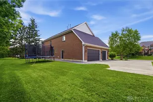 654 Beechwood Dr, Tipp City, OH 45371 - Photo 62