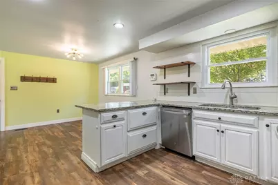 655 Paxson Drive, Yellow Springs Vlg, OH 45387 - Photo 12