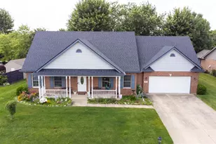 913 Golden Beech Dr, Brookville, OH 45309 - Photo 2