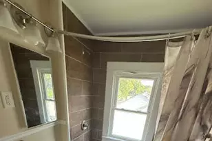900 Crestmore Ave, Dayton, OH 45402 - Photo 2