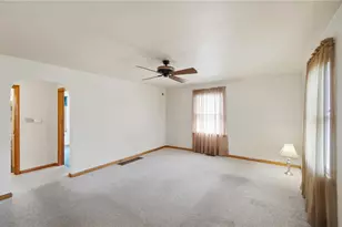 119 Floral Ave, Troy, OH 45373 - Photo 8