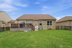 6914 Buell Ln, Huber Heights, OH 45424 - Photo 32