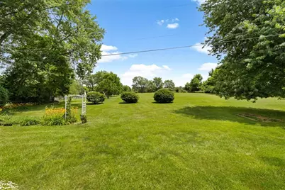 9305 Wildcat Road, Bethel Twp, OH 45371 - Photo 34