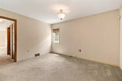 9305 Wildcat Road, Bethel Twp, OH 45371 - Photo 16