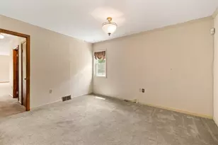 9305 Wildcat Rd, Bethel Twp, OH 45371 - Photo 16