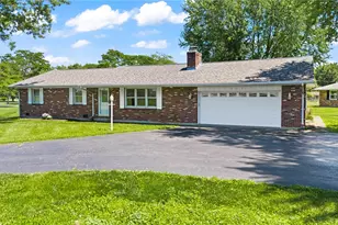 535 Barnhart Rd, Troy, OH 45373 - Photo 2