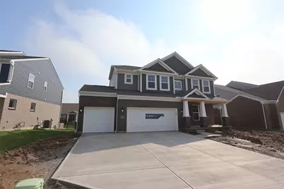 586 Goldfinch Drive, Beavercreek, OH 45434 - Photo 2