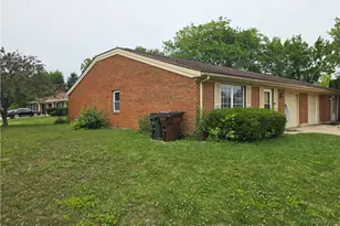 4312 - 4314 Sarah Dr, Englewood, OH 45322 - Photo 2