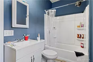 124 N Harbine Ave, Dayton, OH 45403 - Photo 10