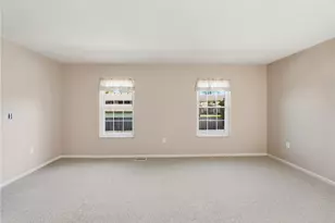 956 Patriot Square Dr, Washington Twp, OH 45459 - Photo 8