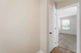 956 Patriot Square Dr, Washington Twp, OH 45459 - Photo 6