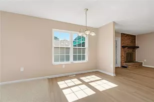 956 Patriot Square Dr, Washington Twp, OH 45459 - Photo 14