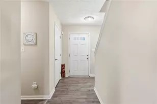 4675 Santa Anita Pl, Dayton, OH 45424 - Photo 4