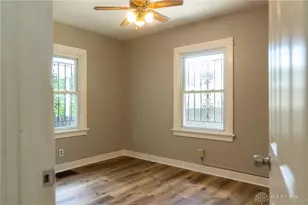 1727 W Riverview Ave, Dayton, OH 45402 - Photo 20