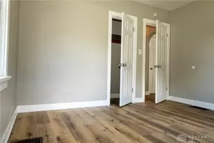 1727 W Riverview Ave, Dayton, OH 45402 - Photo 8