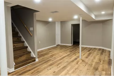 1727 W Riverview Avenue, Dayton, OH 45402 - Photo 14