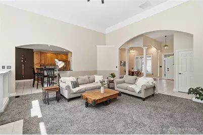 1360 Courtyard Place, Centerville, OH 45458 - Photo 14