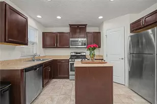 1408 Golden Eagle Dr, Troy, OH 45373 - Photo 14