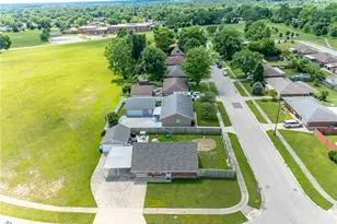 5795 Rosebury Dr, Huber Heights, OH 45424 - Photo 36