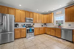 2510 Saybrook Ct, Troy, OH 45373 - Photo 12