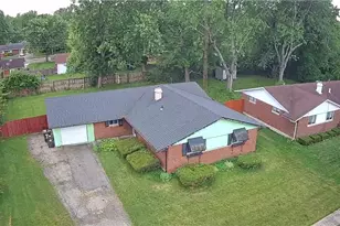 816 Mapleside Dr, Trotwood, OH 45426 - Photo 2