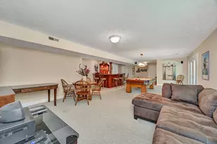 1271 Oakleaf Dr, Beavercreek, OH 45434 - Photo 42