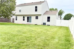 2350 Queensway Dr, Miami Township, OH 45342 - Photo 2