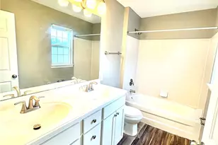 2350 Queensway Dr, Miami Township, OH 45342 - Photo 16