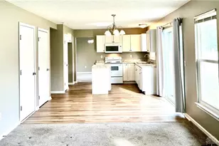 2350 Queensway Dr, Miami Township, OH 45342 - Photo 8