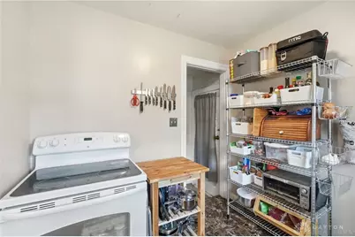 552 Kling Drive, Dayton, OH 45419 - Photo 8