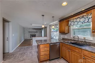 825 W Martindale Rd, Union, OH 45322 - Photo 10