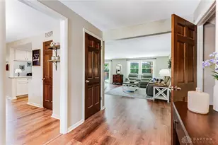 1130 Rustic Creek Dr, Dayton, OH 45458 - Photo 4