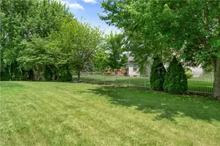 9120 Surrey Gate Pl, Washington Twp, OH 45458 - Photo 48