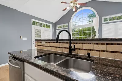 9120 Surrey Gate Place, Washington Twp, OH 45458 - Photo 6