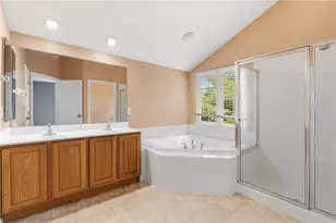 9120 Surrey Gate Pl, Washington Twp, OH 45458 - Photo 26