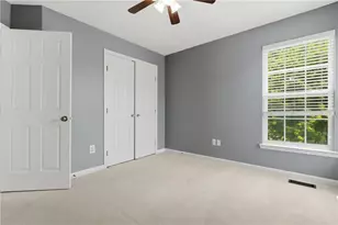 9120 Surrey Gate Pl, Washington Twp, OH 45458 - Photo 32