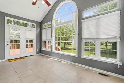 9120 Surrey Gate Place, Washington Twp, OH 45458 - Photo 8