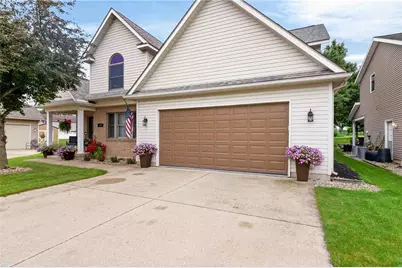 120 Village Green Drive, Sidney, OH 45365 - Photo 2