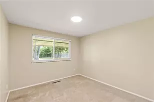 6515 Lemans Ln, Huber Heights, OH 45424 - Photo 18